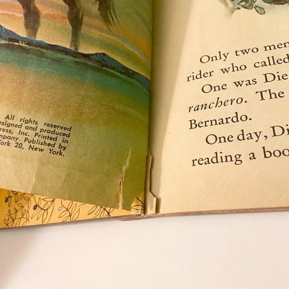 Vintage 1958 Disneys Zorro and the Secret Plan A Little Golden Book - Picture 9 of 16